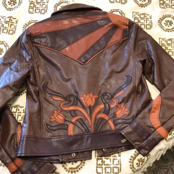 SOLD Esqualo Embroidered Vegan Leather Moto Jacket - Picture 2 of 5
